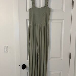 Aritzia Wilfred Chianti Wide Leg Cropped Jumpsuit - Sage Green - M